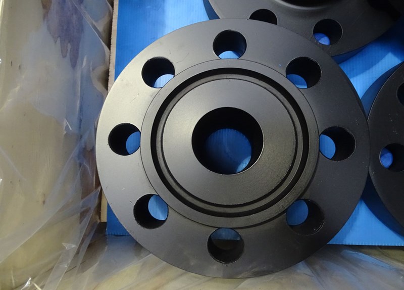 Carbon-steel-flange